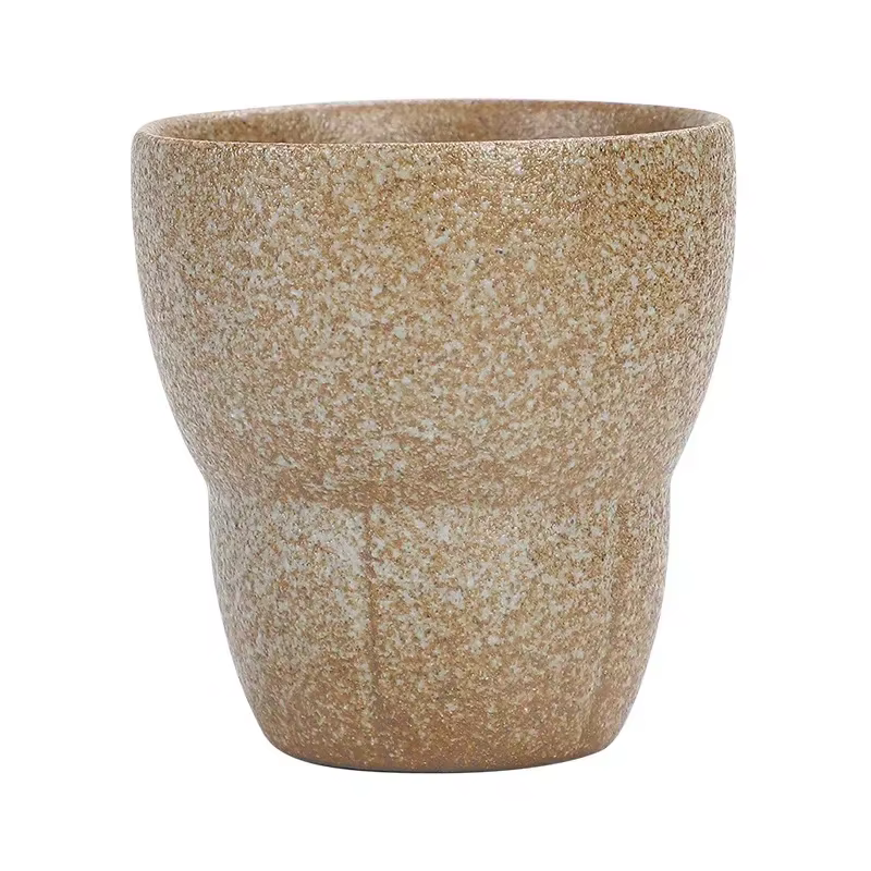 Tasse à café expresso en poterie grossière de style japonais