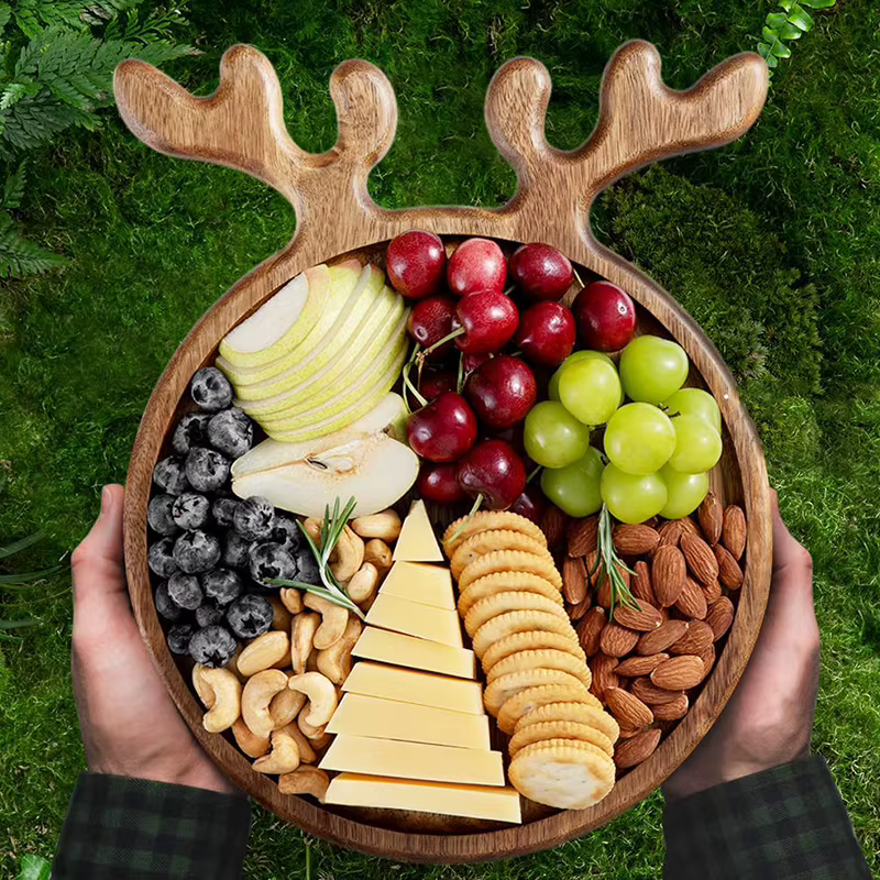 Plateau en bois de noël