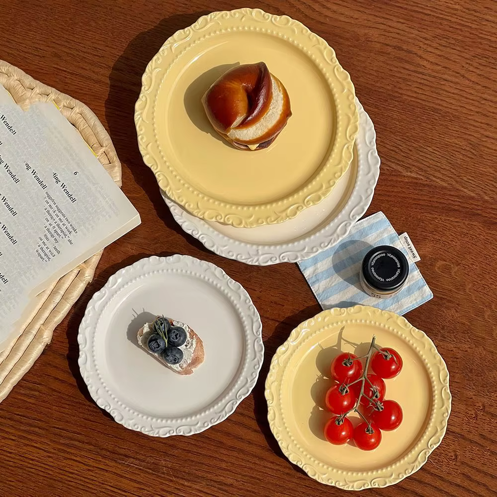Assiette en Relief française au Design en relief