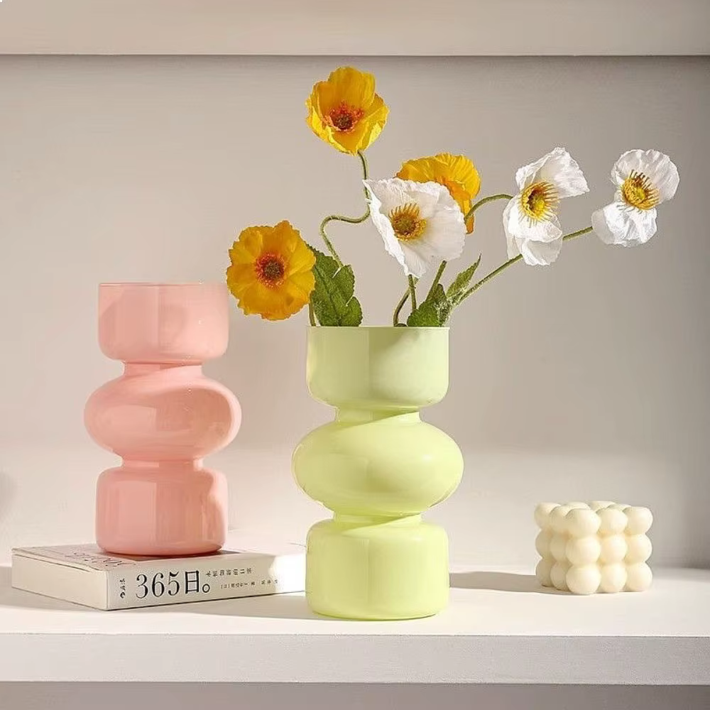 Vase en verre de style rétro européen
