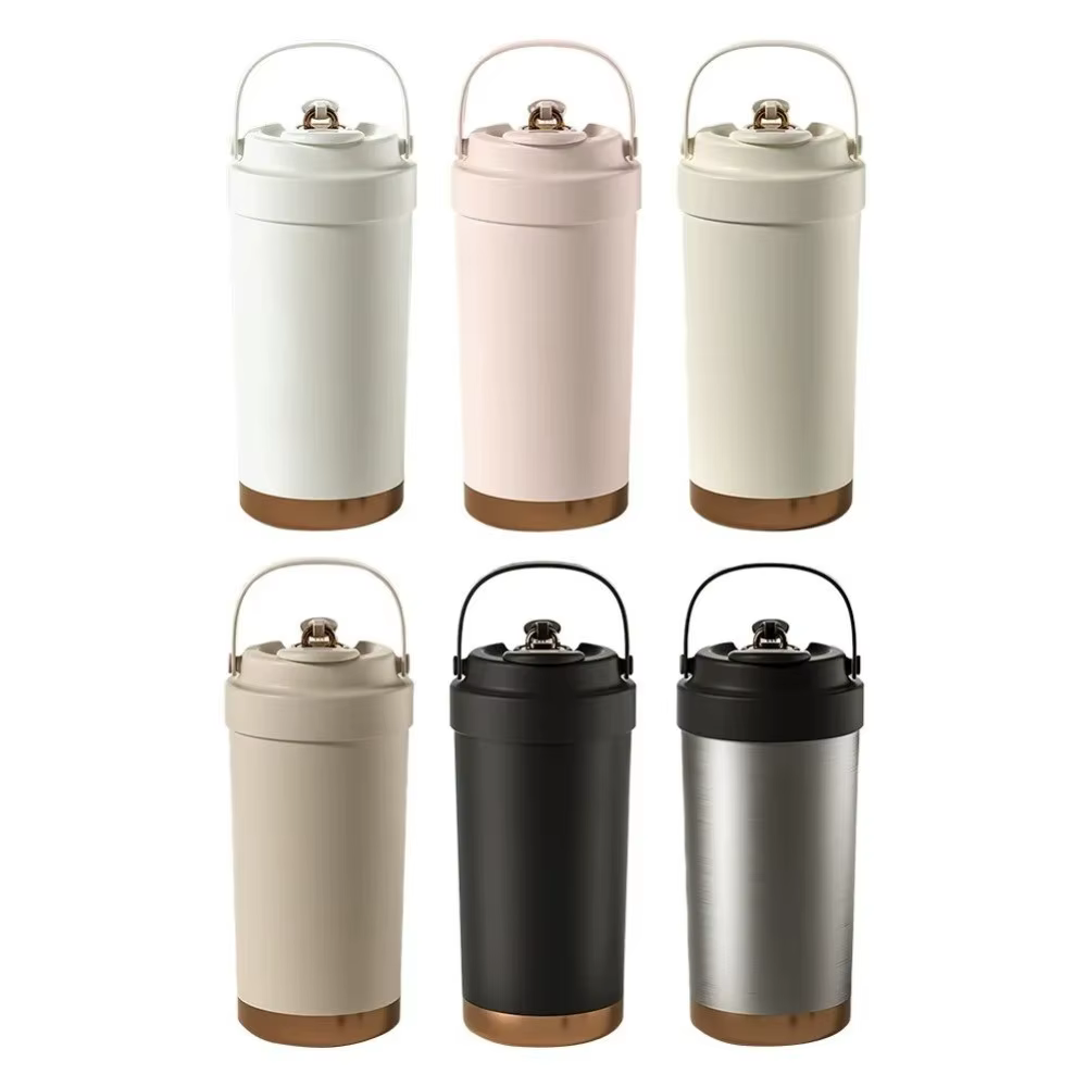 Mug de voyage 500 ml avec paille