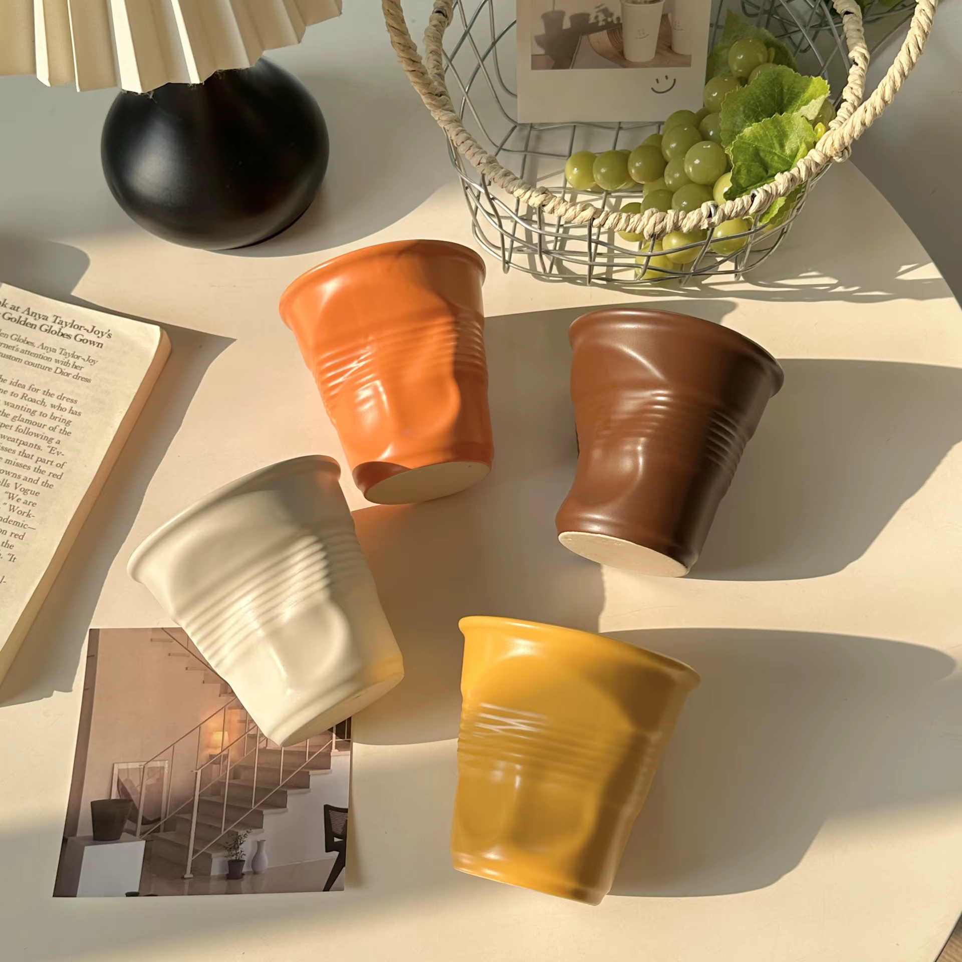 Tasse à café irrégulière en céramique