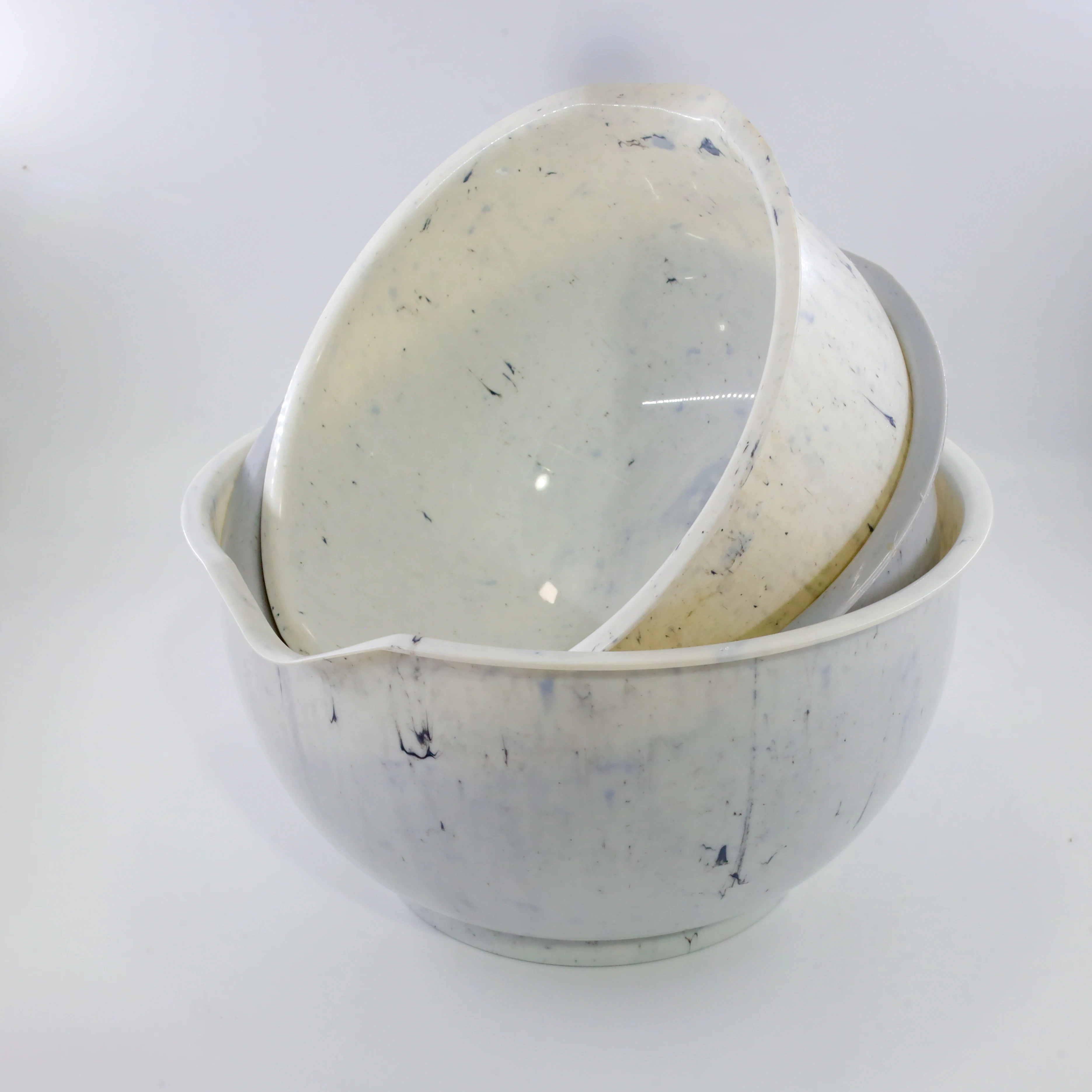 Bols à salade en plastique