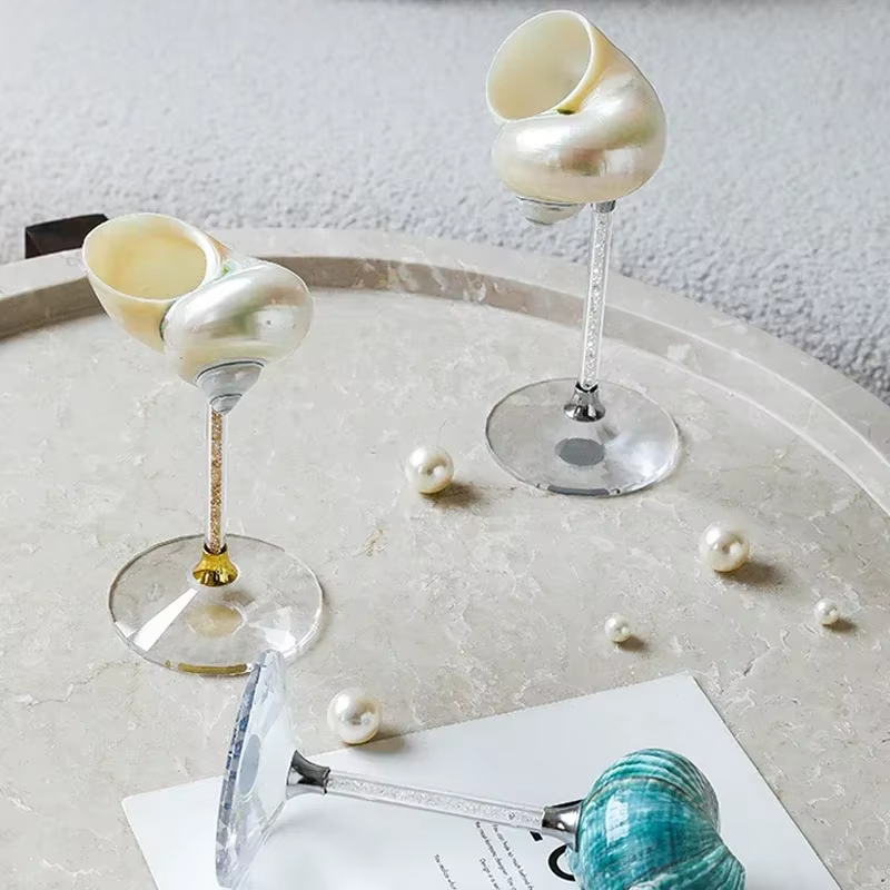 Gobelet de luxe en coquillage naturel fait à la main