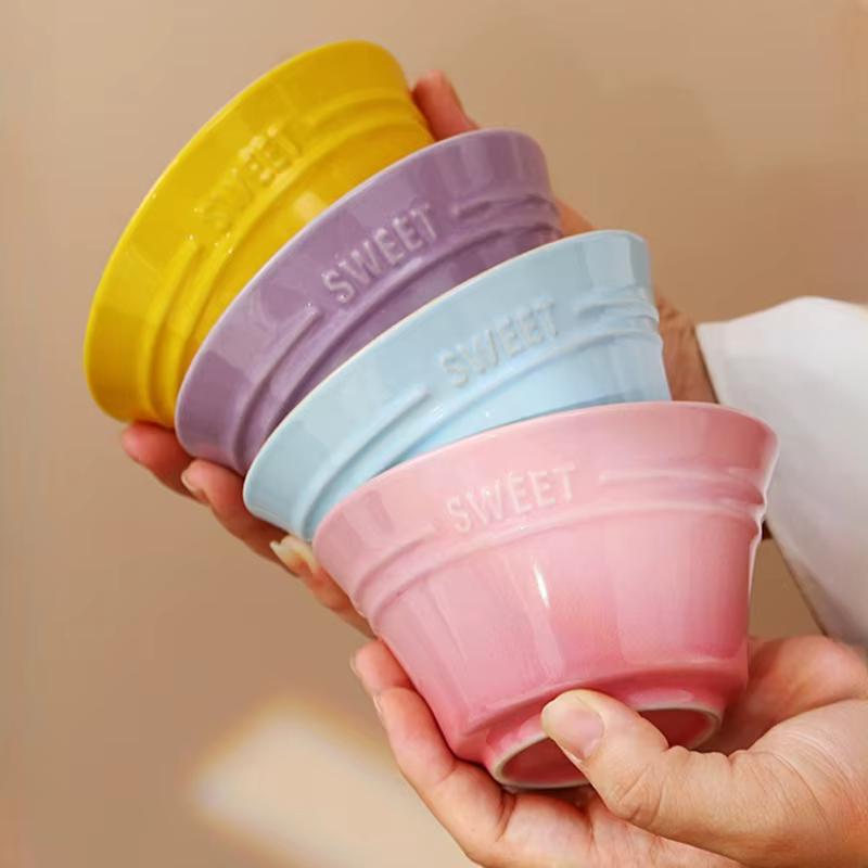 Plats de couleur dégradé arc-en-ciel de 300ML