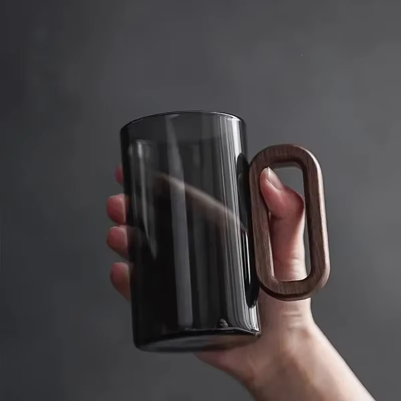 Tasse monocouche en bois de verre