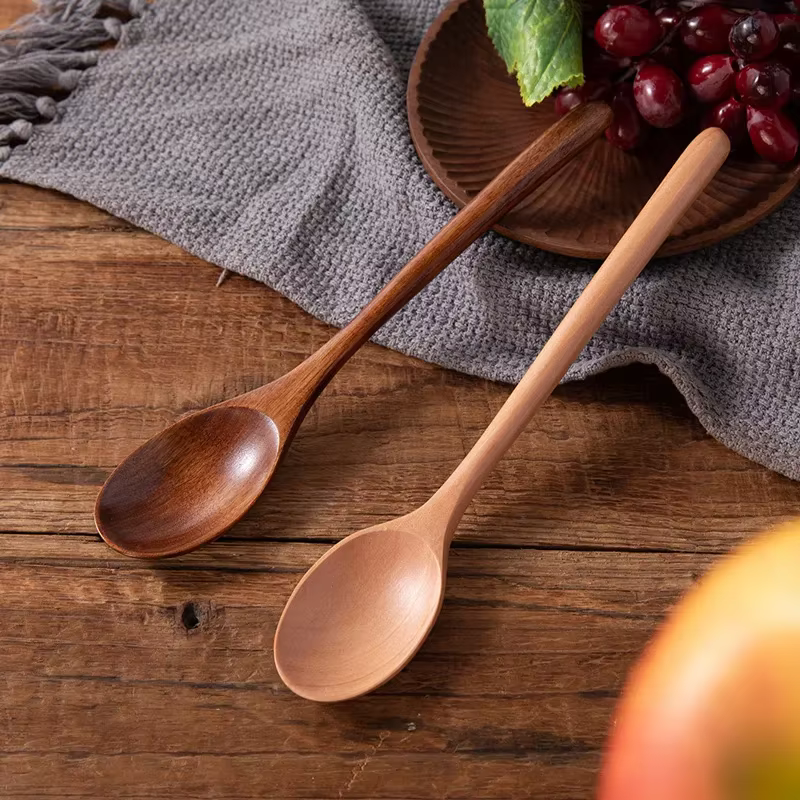 Cuillère à soupe en bois