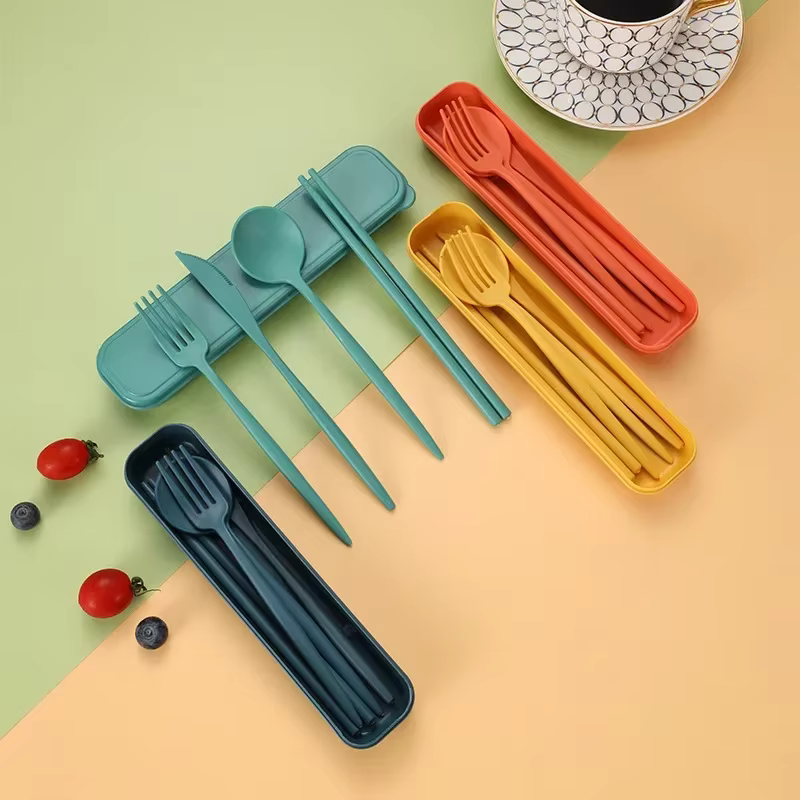 Couverts de voyage portables