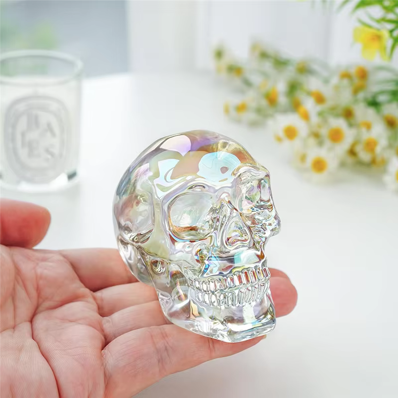 Statue de tête de crâne en verre coloré 3 pouces
