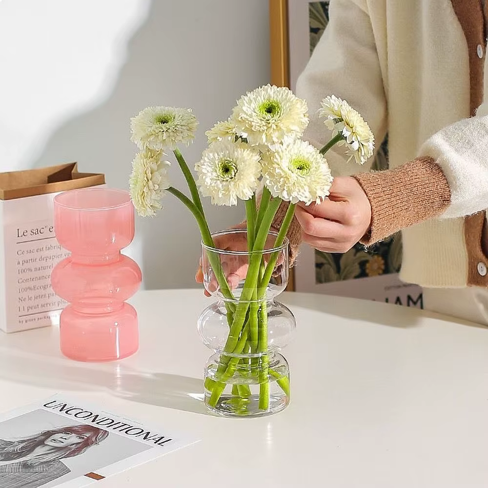 Vase en verre de style rétro européen