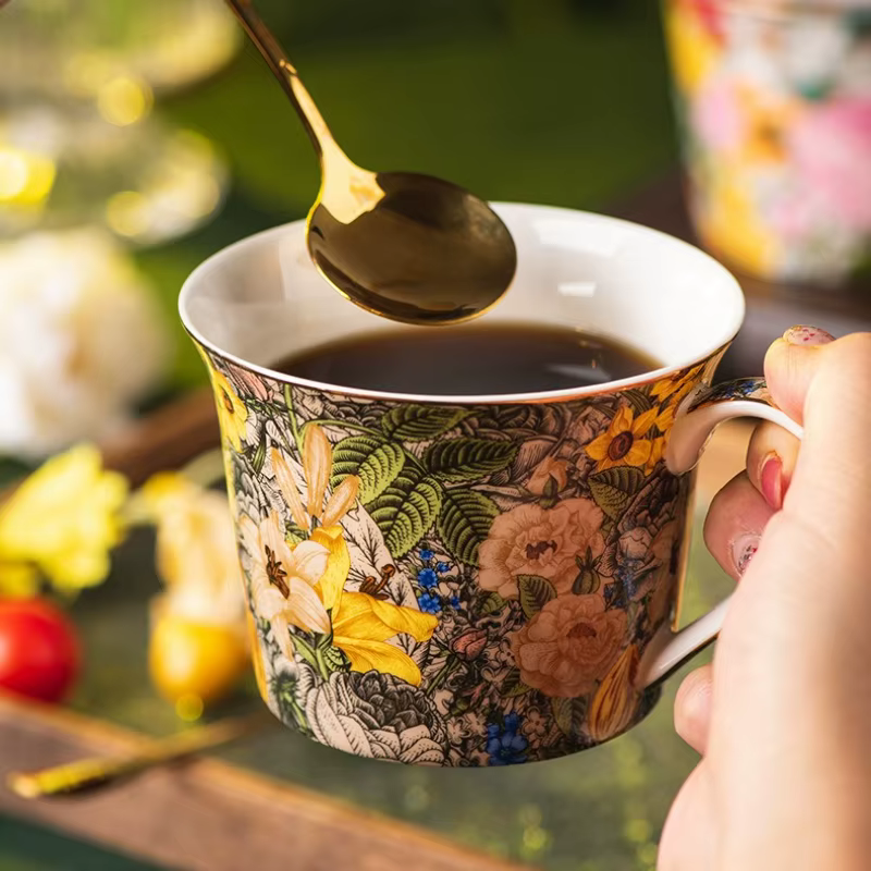 Tasse à café en céramique européenne fleur colorée ménage petit déjeuner