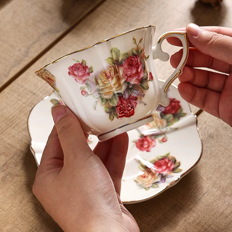 Tasse à café britannique et tasse à thé S/05 er