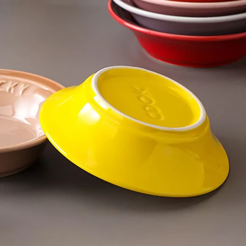 Petit plat rond en céramique nickel é
