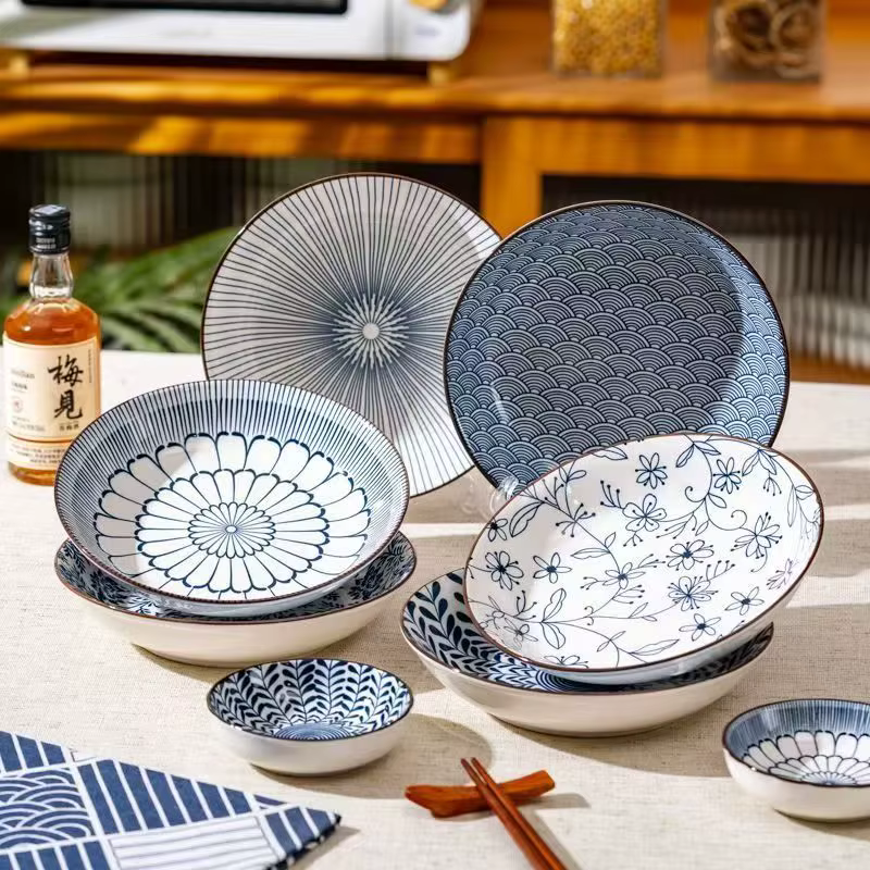 Ensemble de vaisselle japonaise
