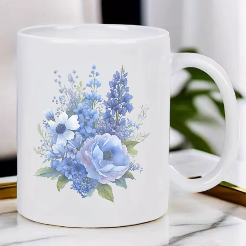 Tasse en céramique de conception florale