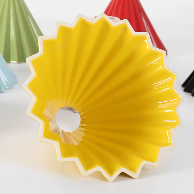 Tasse filtre à café en céramique faite à la main