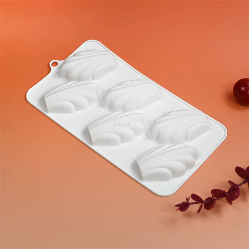 Moule à Mousse au chocolat au Design Madeleine