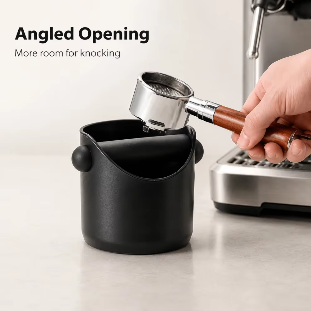 Boîte à expresso compacte avec barre de frappe pour portafiltre