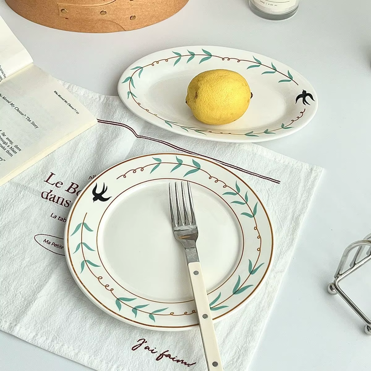 Assiette en céramique rétro japonaise