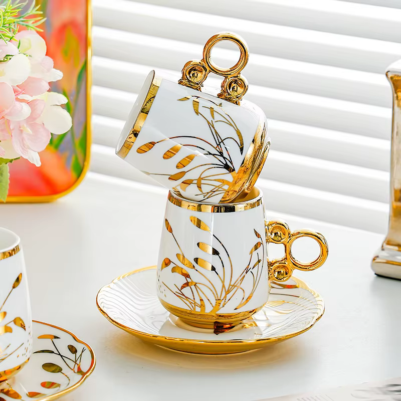Ensemble de tasses à café en céramique