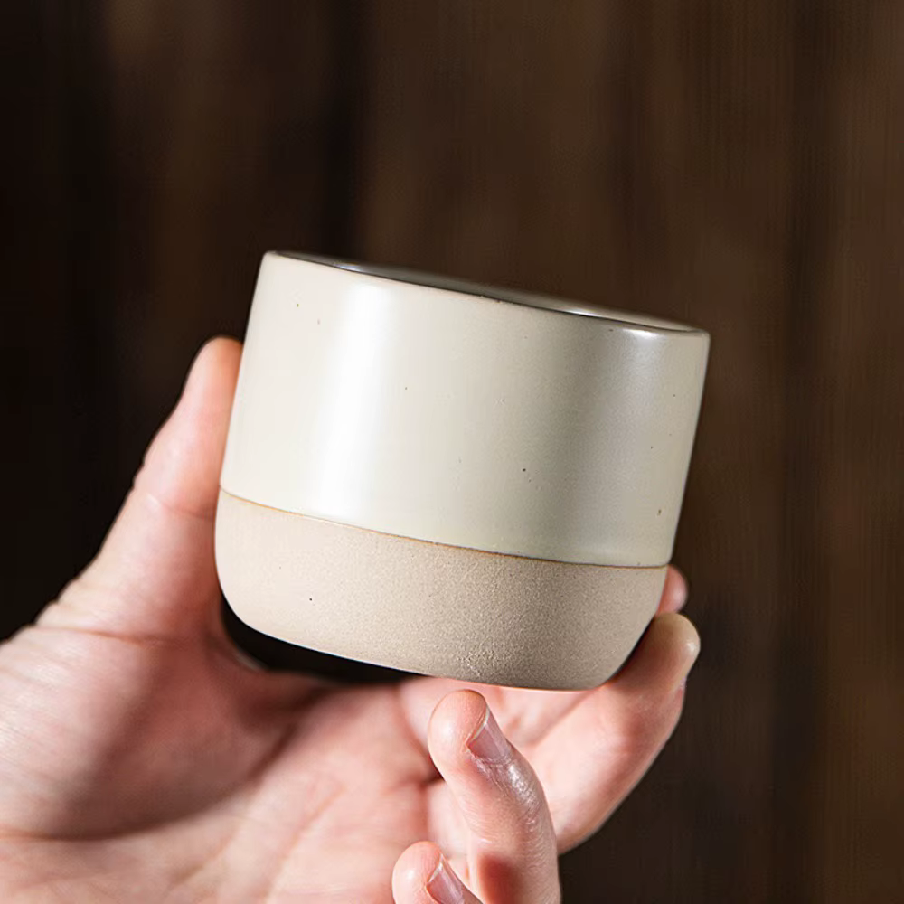 Tasse à café en céramique ronde japonaise faite à la main