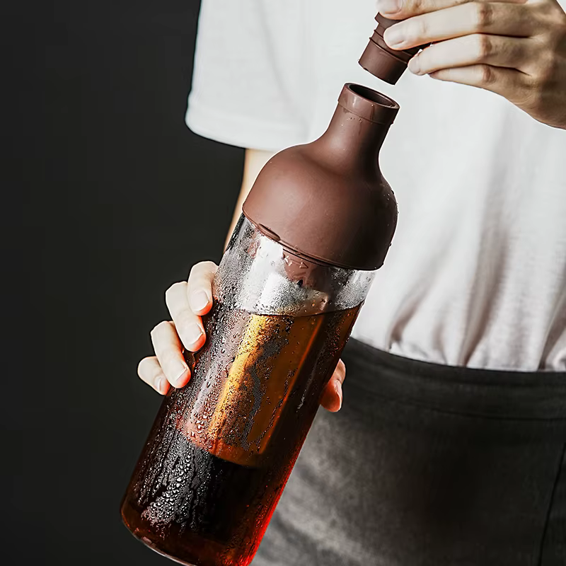 Cafetière à infusion froide en verre faite à la main pour la maison