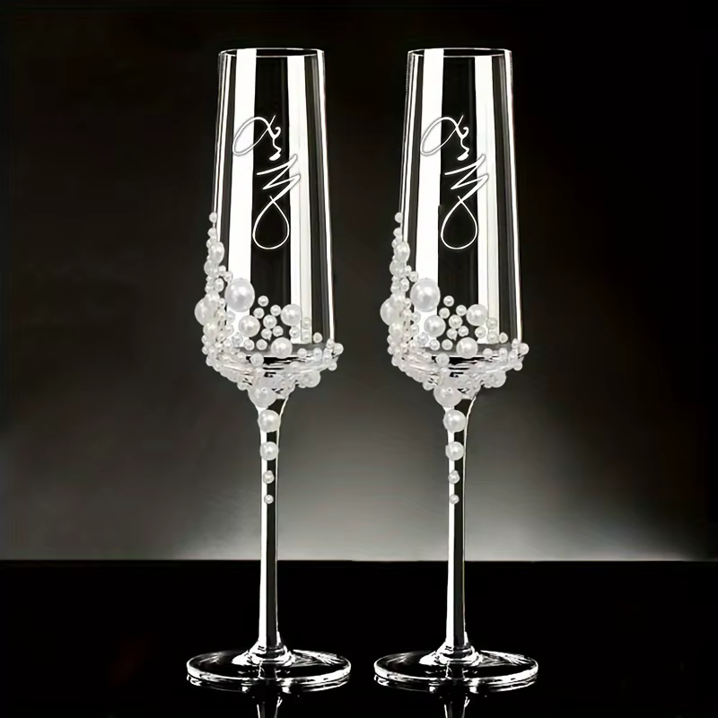 Verres à Champagne élégants en cristal perlé