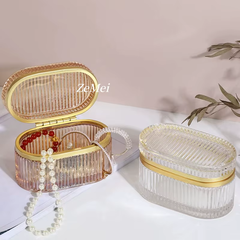 Pot de rangement en verre