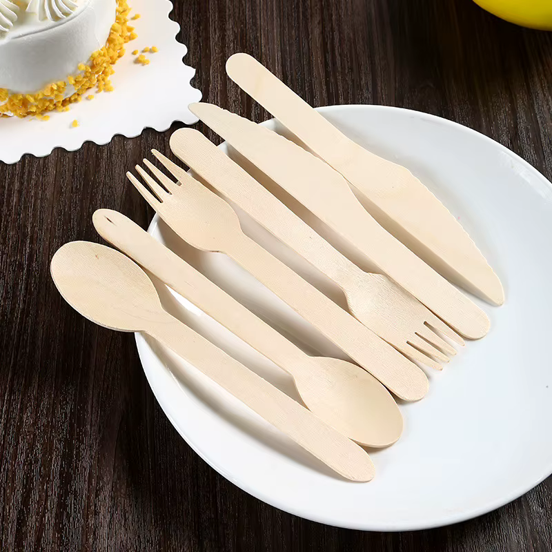 Fourcommuniste et Cuillères en Bois de Poulet, Accessoire Opaque, Convient pour les Fêtes, Camping, Banquets, Mariages, Pique-niques, 50 Pièces