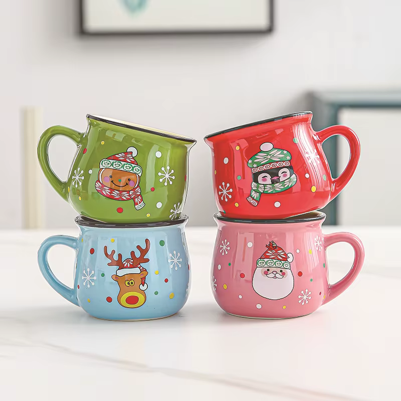 Tasse de noël en céramique