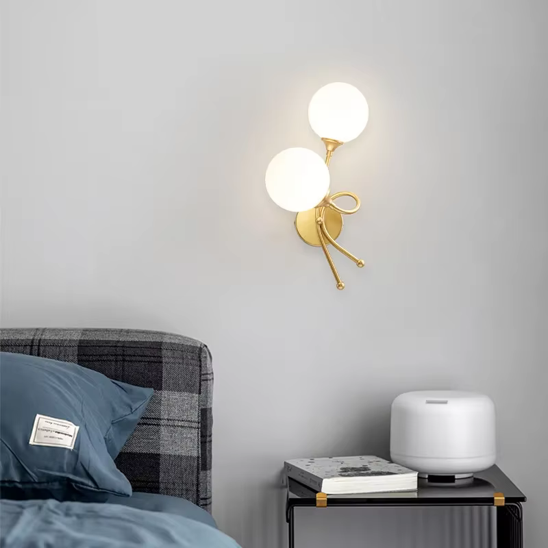 Applique Murale en Verre au Design Nordique Moderne, Luminaire Décoratif d'Nik, Idéal pour une Chambre à Coucher, un Salon, un Couloir