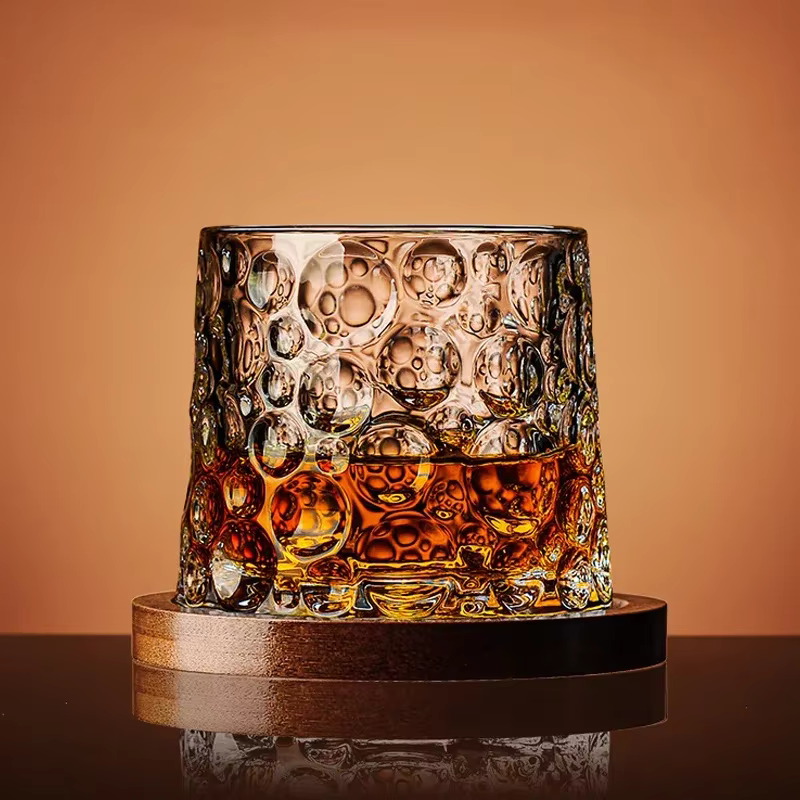 Verre à whisky avec Base