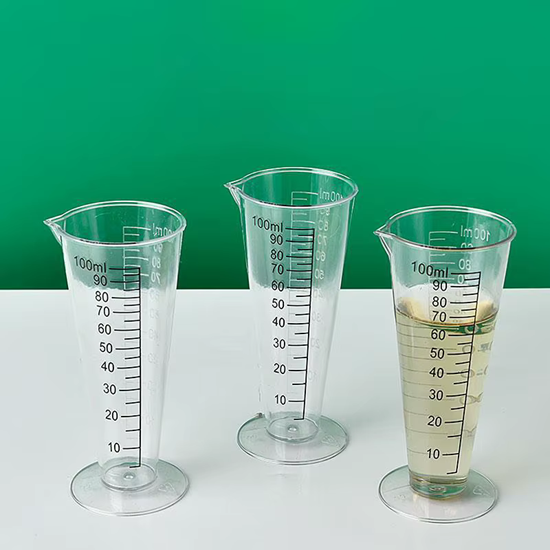 Nouveau! Tasse à mesurer en acrylique de qualité alimentaire de 100 ml – Utilisation en cuisine et restaurant sans BPA (avec balance)