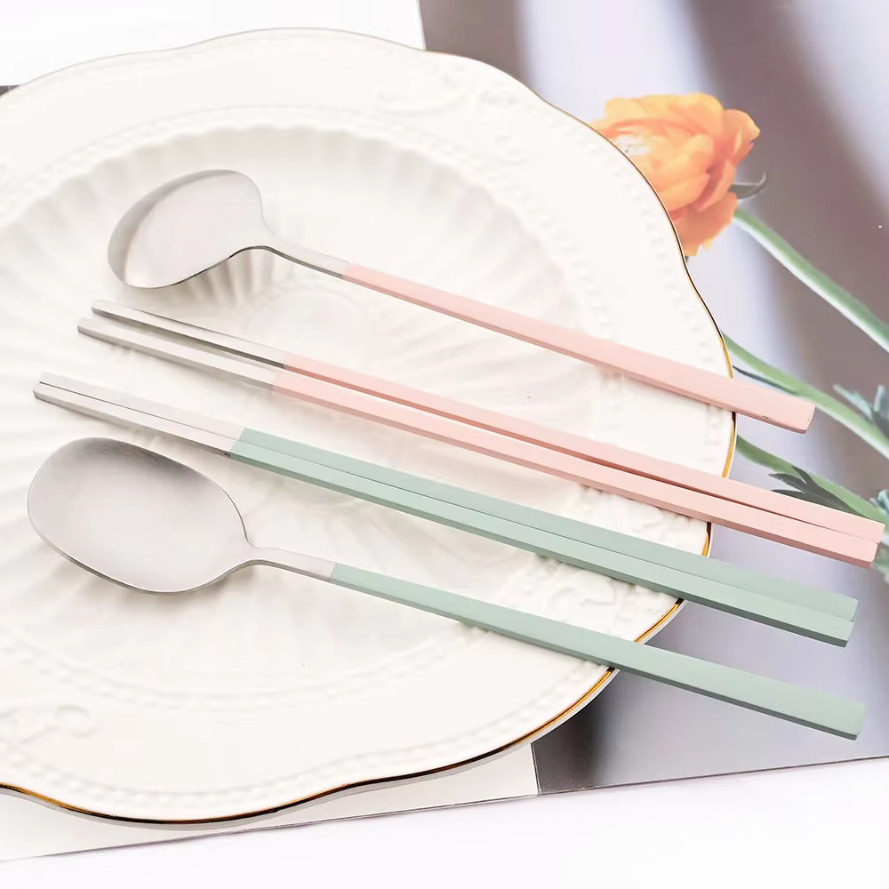 8 pièces coréen service de vaisselle argent haute qualité en acier inoxydable ensemble de couverts mat dîner cuillère