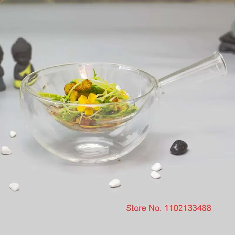 Bols à salade en verre faits à la main