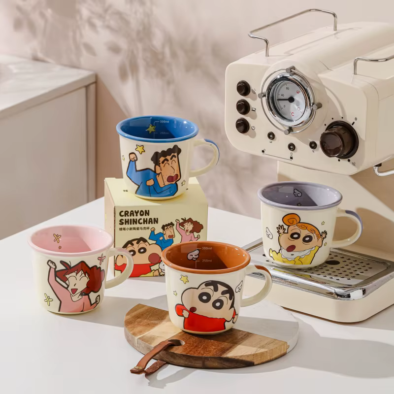 Crayon Shin-chan tasse dessin animé mignon série familiale céramique petit déjeuner lait café céréales tasses cadeaux de Couple pour ami anniversaire