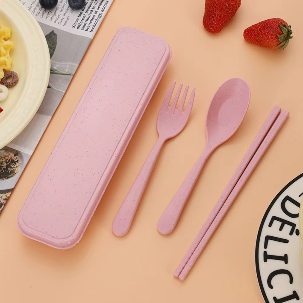 Ensemble de couverts en plastique avec boîte de rangement