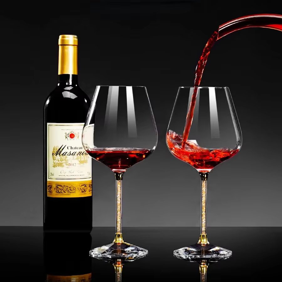 Verre à vin rouge de luxe léger