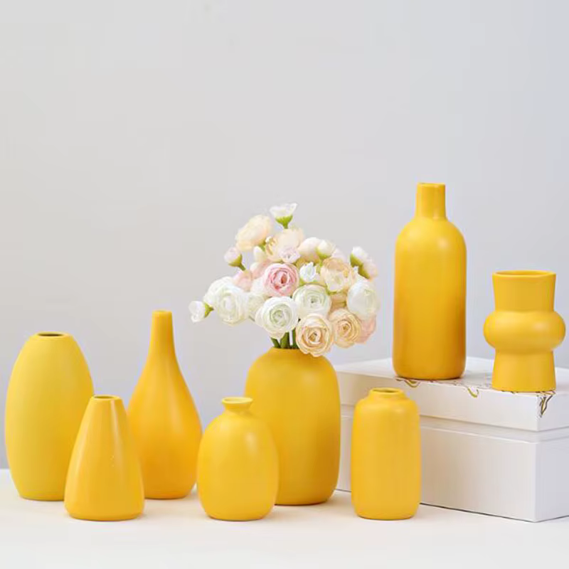 Vase à Fleurs en Porcelaine Jaune pour Décoration de Salon