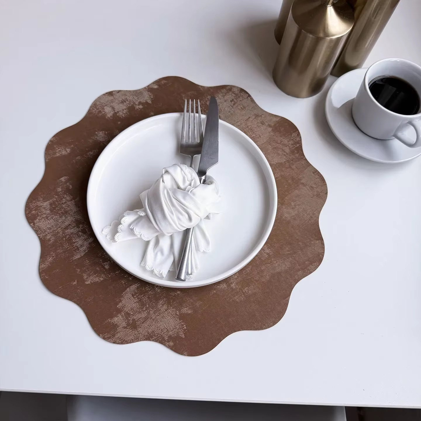 Sous-verre et set de table en similicuir velours