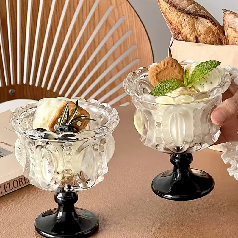 Tasse en verre Nordic Relief pour glaces