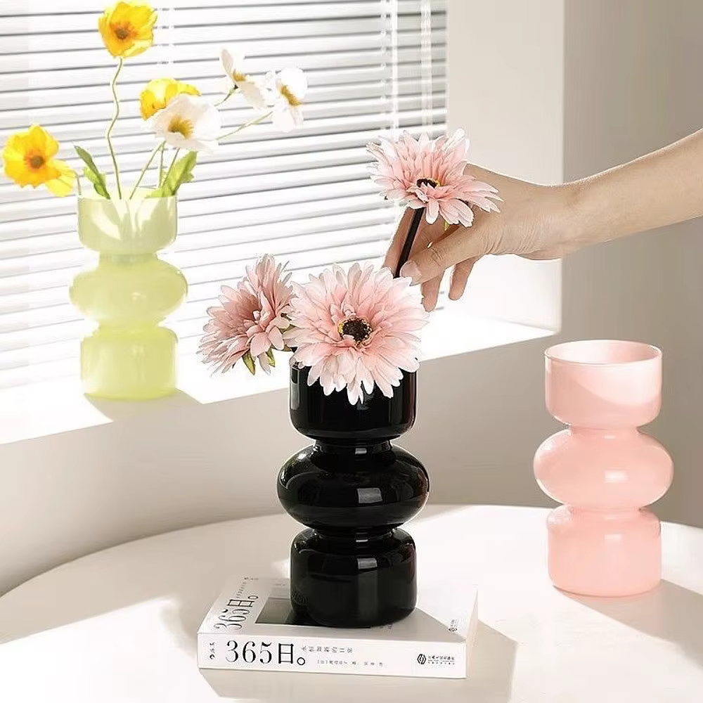 Vase en verre de style rétro européen