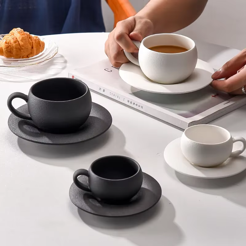 Ensemble de tasses à café en céramique de sable de roche