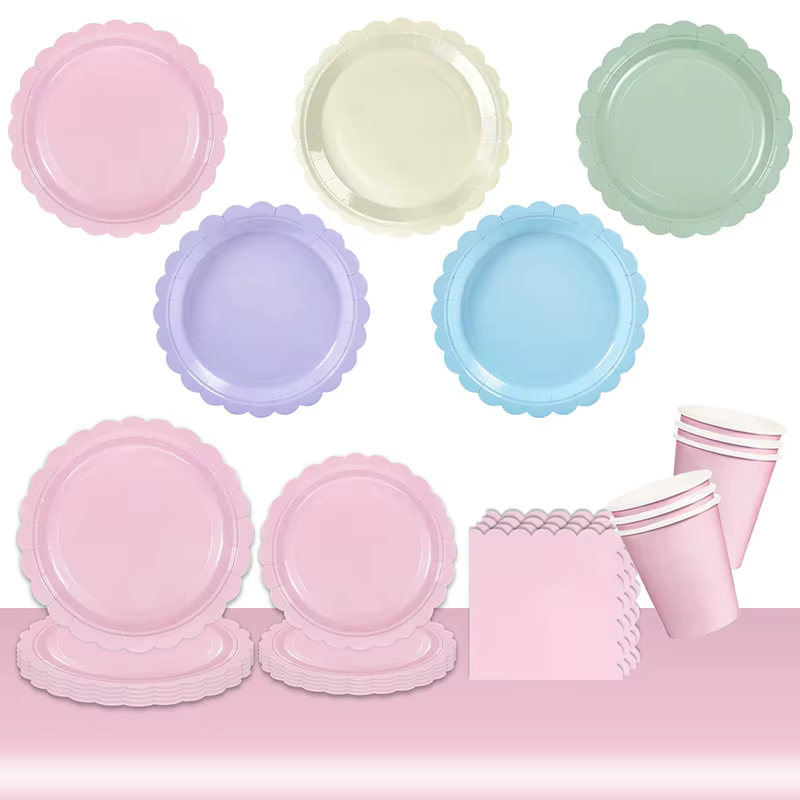 Vaisselle de fête d'anniversaire rose et bleue