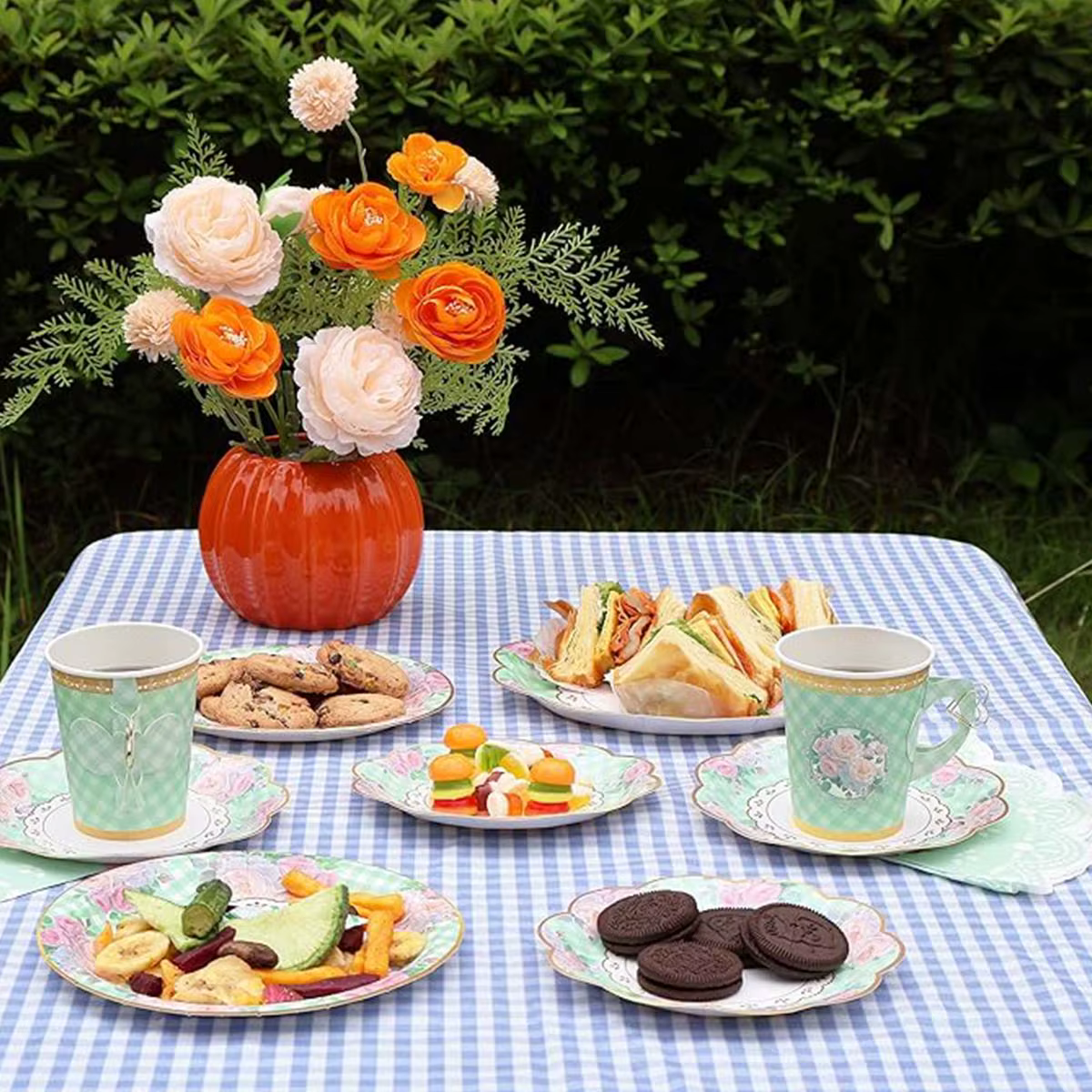 Ensemble de vaisselle pour fête de thé