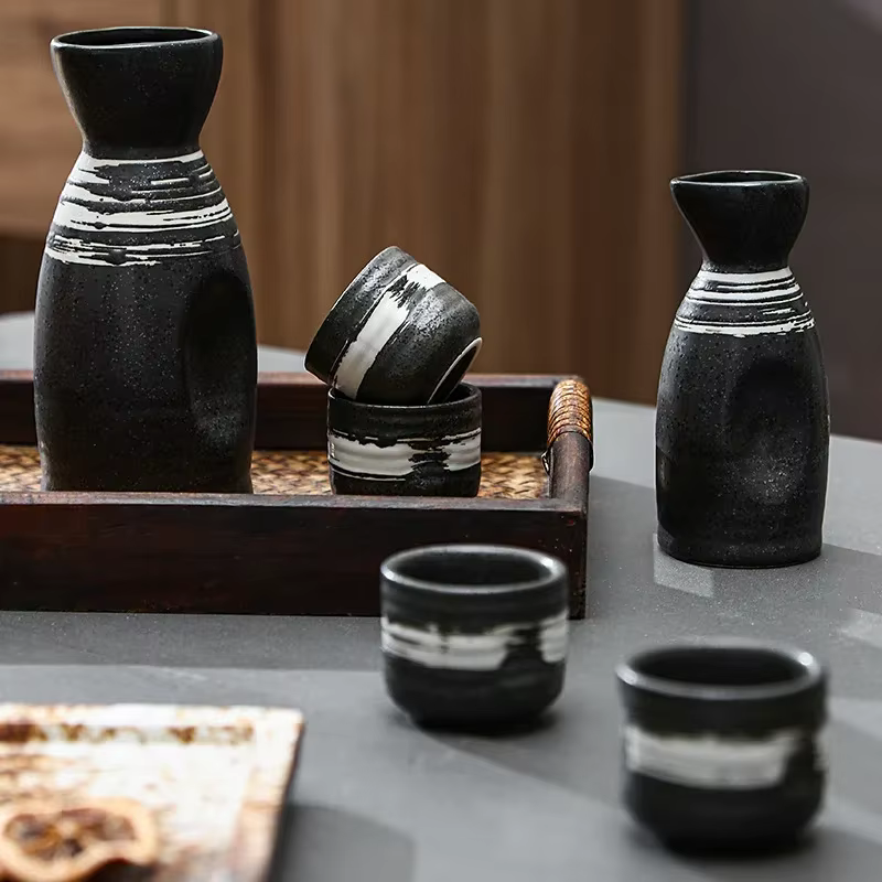 Distributeur de Saké Izakaya Japonais en Céramique Vintage