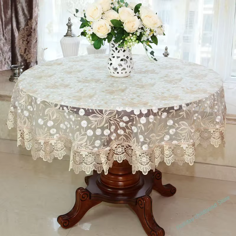 Nouvelle nappe en dentelle