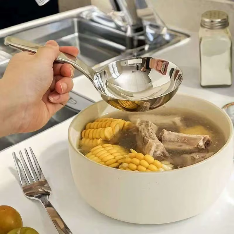 Cuillères à soupe approfondissantes en acier inoxydable