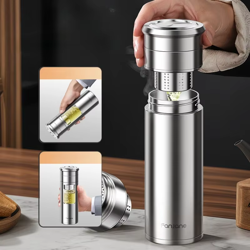 Tasse isotherme pour séparation de thé