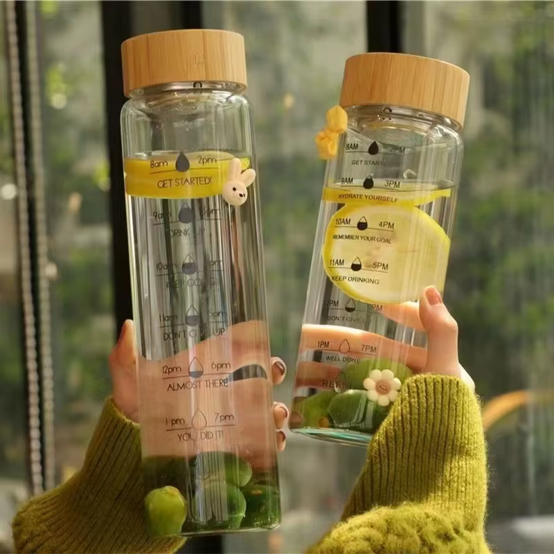 Bouteille d'eau en verre de grande capacité